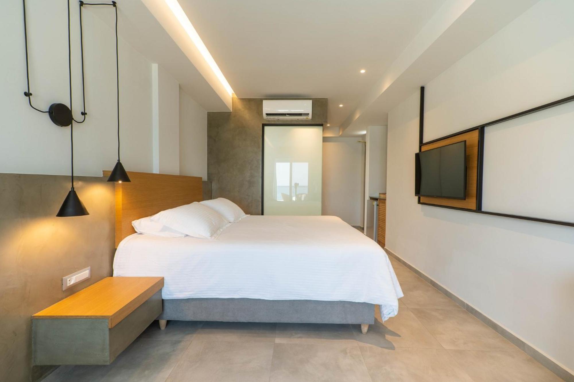 Alexia Beach Hotel Agia Marina  Luaran gambar